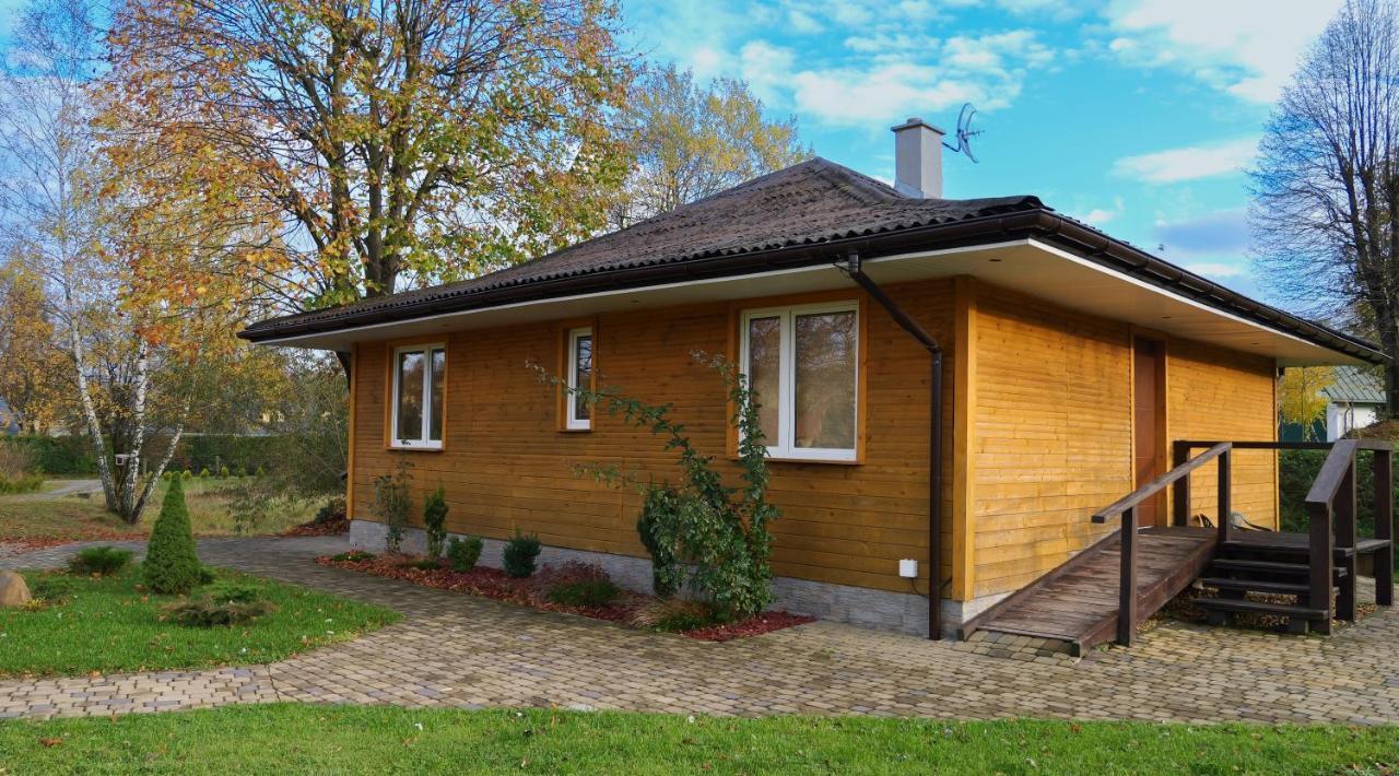 Apartamenty Lucky-Ski Ustrzyki Dolne Ngoại thất bức ảnh